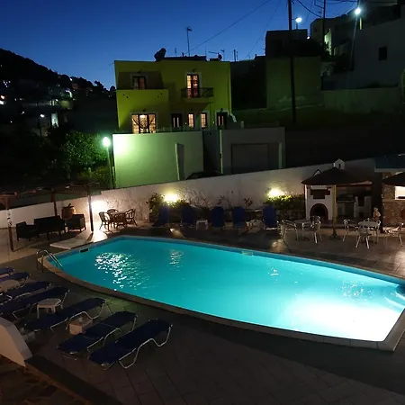 Nikis Aparthotel Panteli