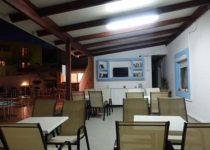 尼基斯公寓式酒店