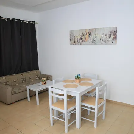 Aparthotel Nikis