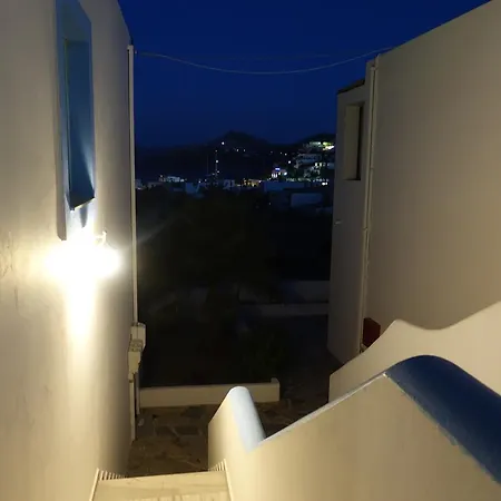Nikis Aparthotel Panteli