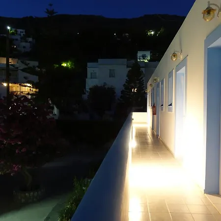 Nikis Apartmanhotel
