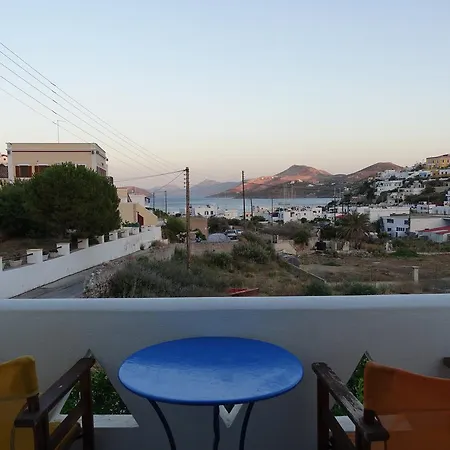 Nikis Apartahotel