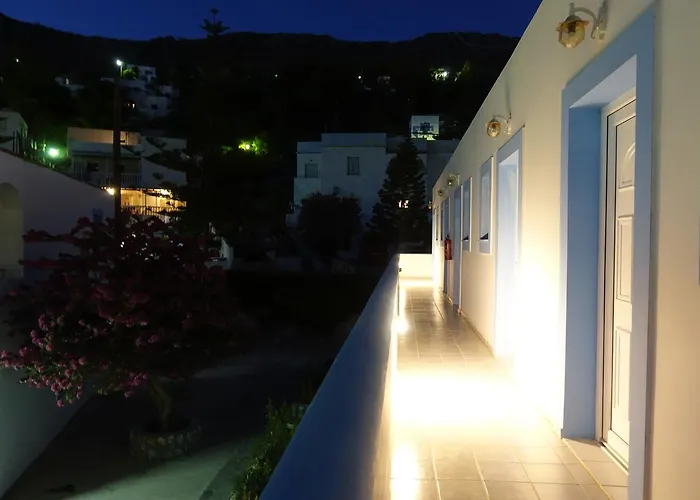 Nikis Lejlighedshotel